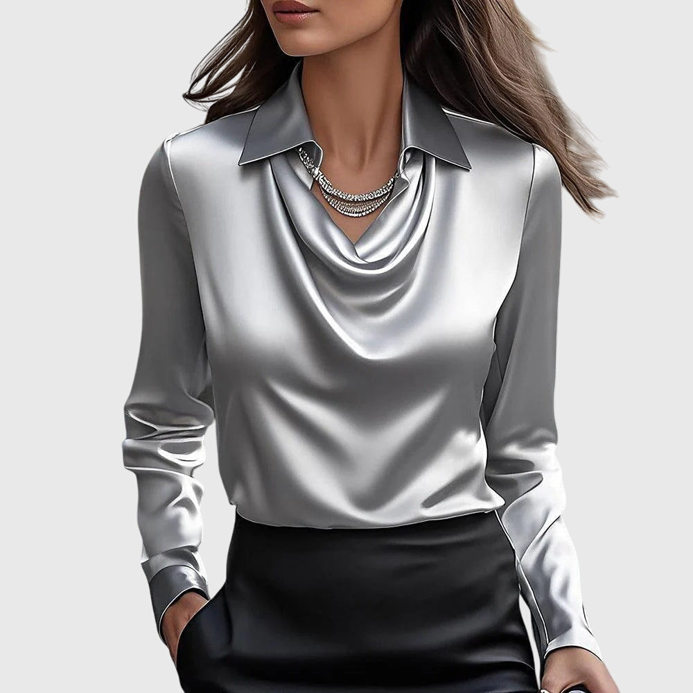 Antonia | Blusa con brillo lujoso y cuello plisado
