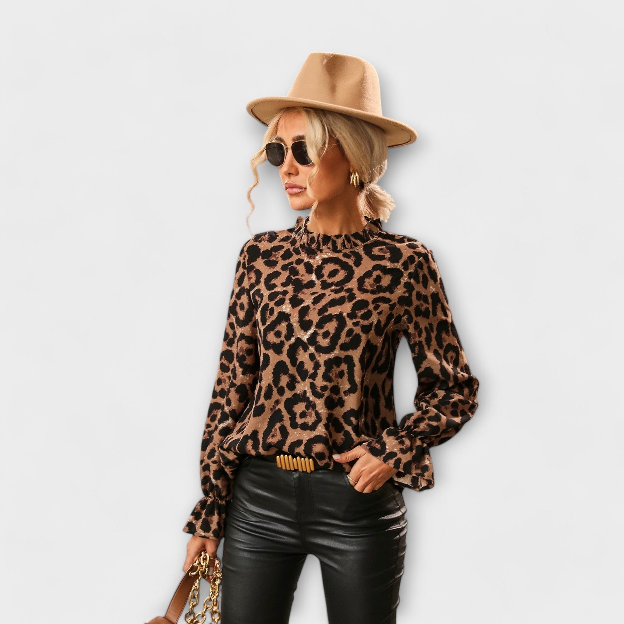 Blusa de Leopardo con Cuello Plisado