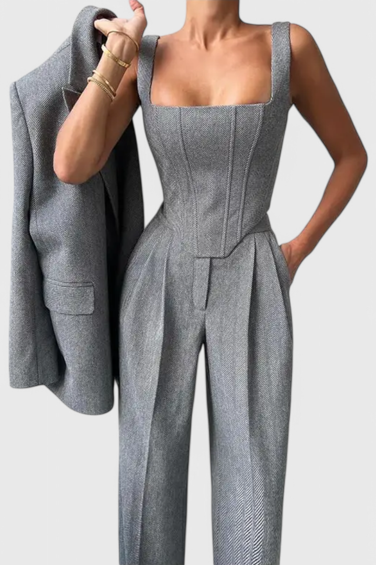 Traje de Pantalón para una Elegancia Confiada