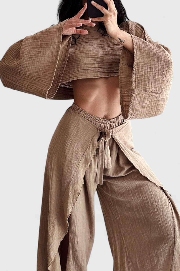Conjunto Fluido con Kimono y Pantalón Cruzado