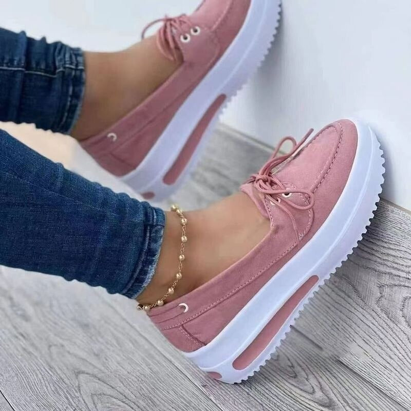 Zapatillas con cordones elegantes