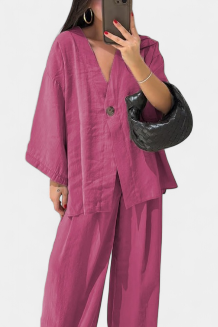 Conjunto Oversize de Top con Cuello en V y Pantalón Recto