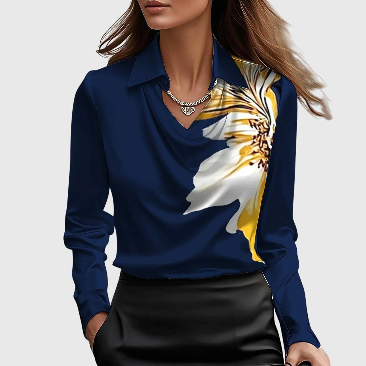 Antonia | Blusa con brillo lujoso y cuello plisado