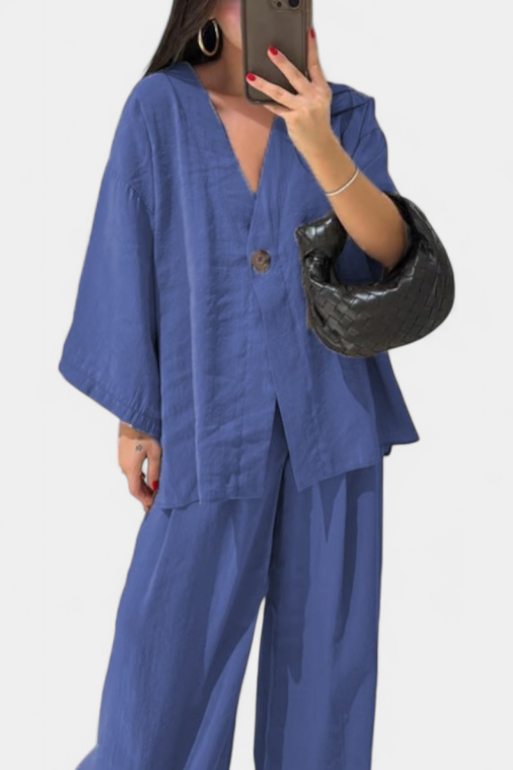 Conjunto Oversize de Top con Cuello en V y Pantalón Recto