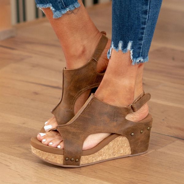 Sandalias ortopédicas cómodas