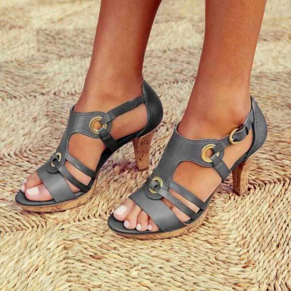 Sandalias con tacón