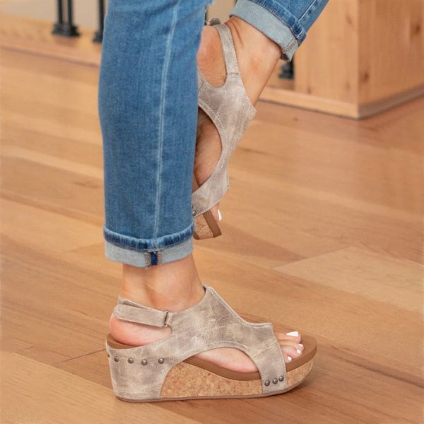 Sandalias ortopédicas cómodas