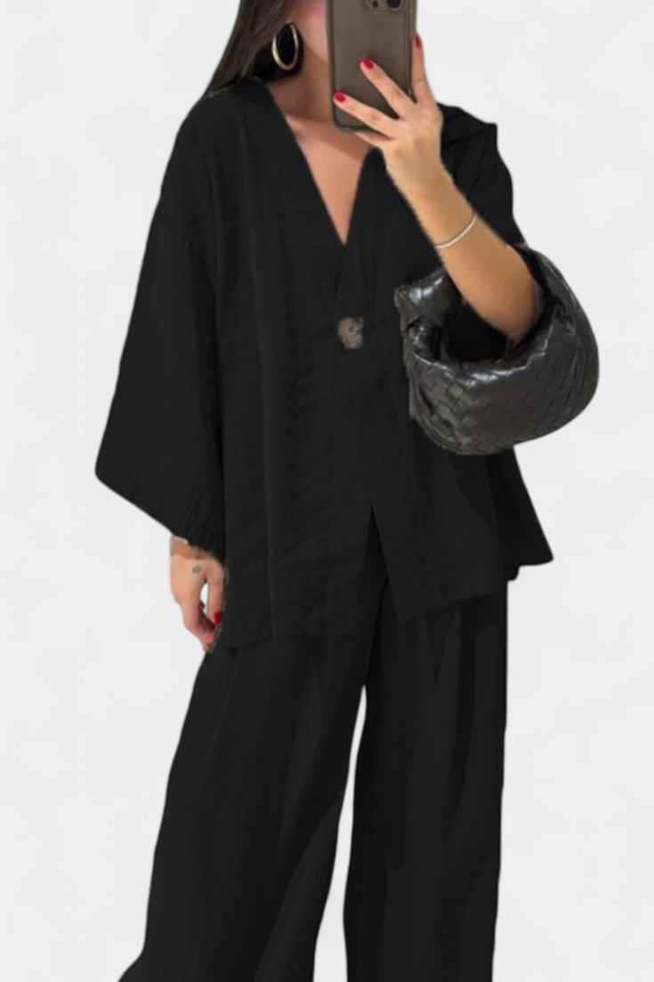 Conjunto Oversize de Top con Cuello en V y Pantalón Recto