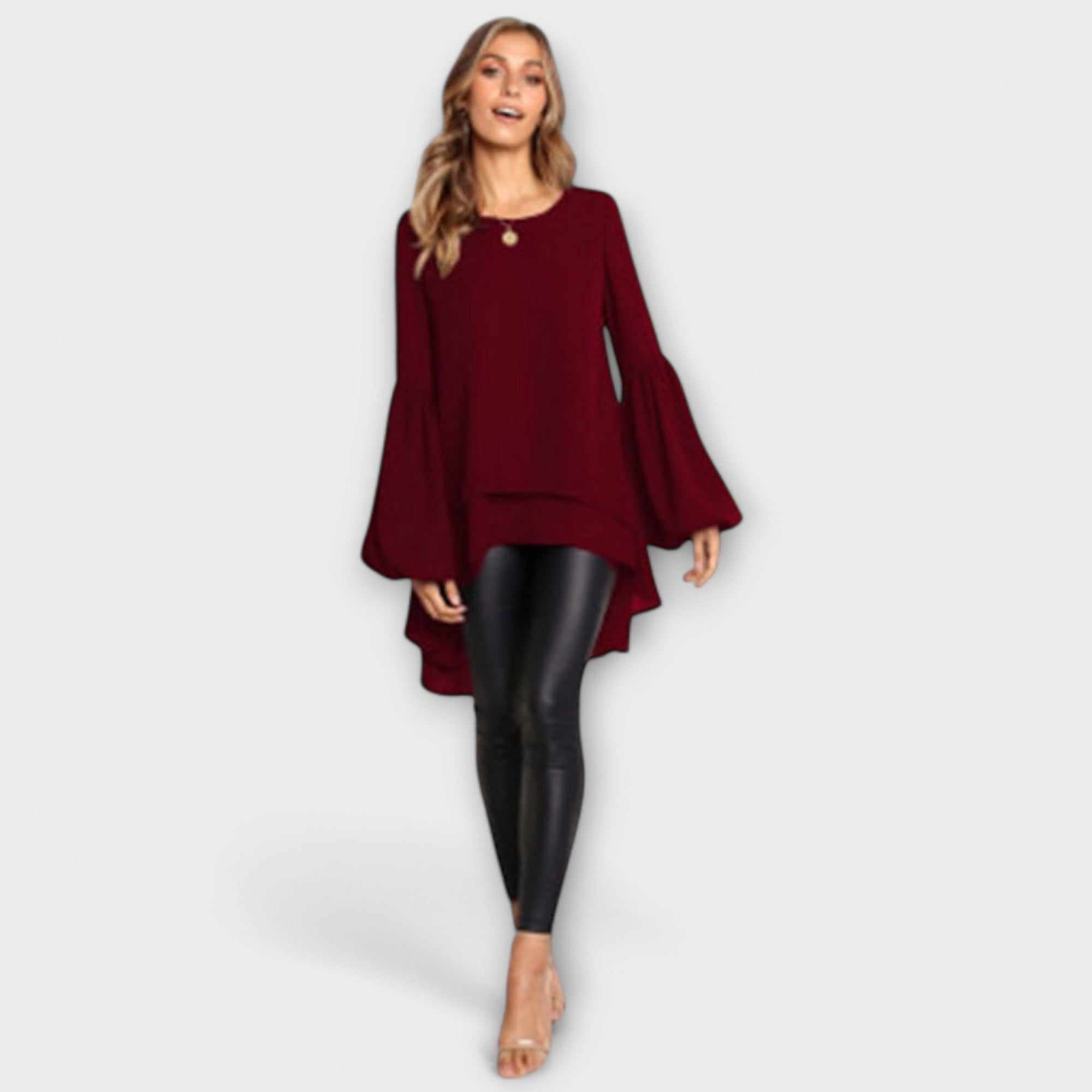 La Blusa Perfecta para la Primavera con Escote Redondo